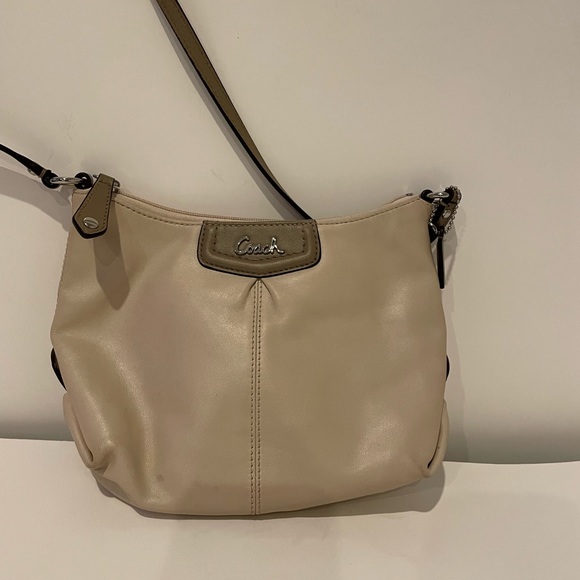Coach Ashley Leather Crossbody Purse - Picture 3 of 6